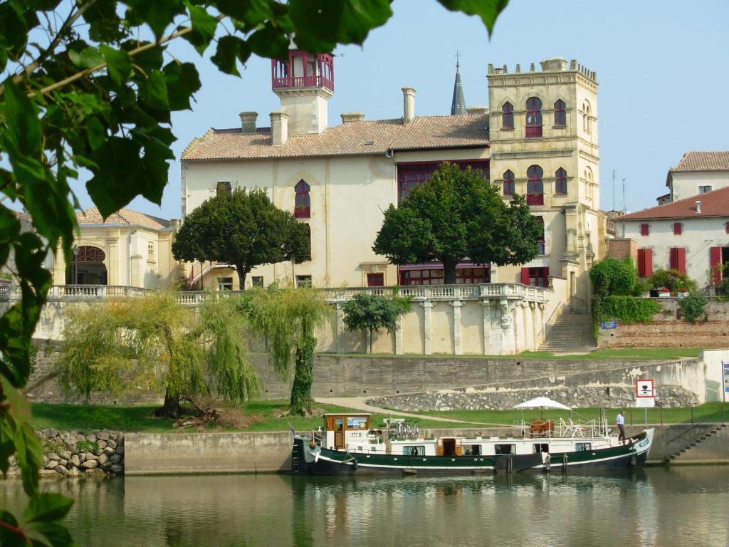 Lagrange Grand Bleu Vacances - Residence Port Lalande Castelmoron-sur-Lot Екстериор снимка